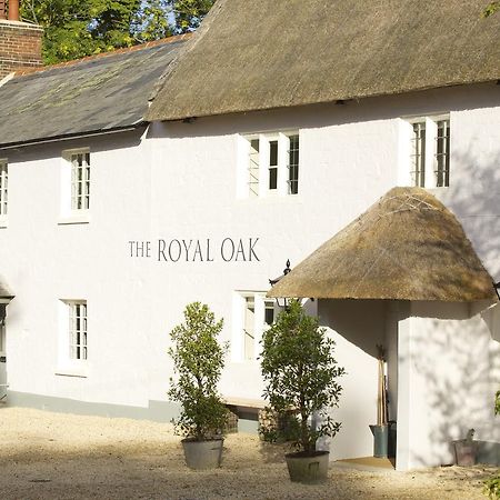 The Royal Oak Hotel Ansty  Bagian luar foto