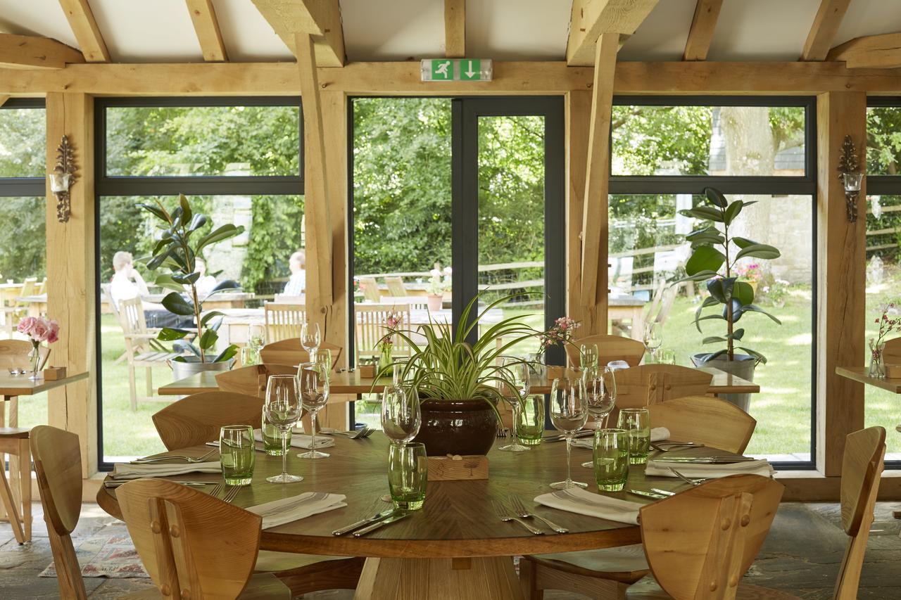 The Royal Oak Hotel Ansty  Bagian luar foto